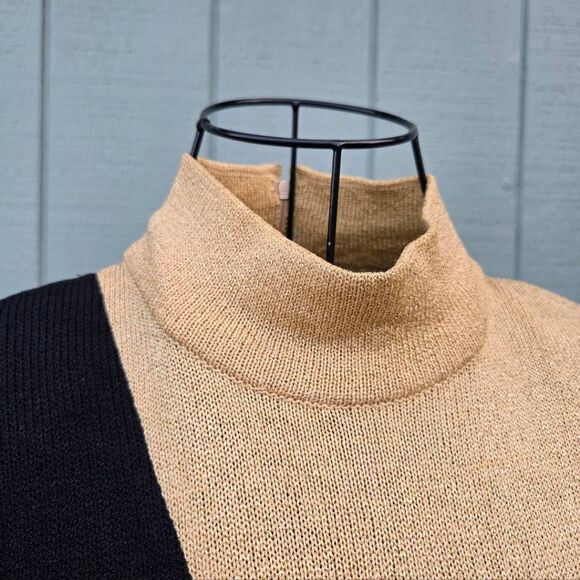 Vintage St. John Colorblock Black/Gold Long Sleeved Sweater Maxi Dress. Size 8 - Picture 6 of 11